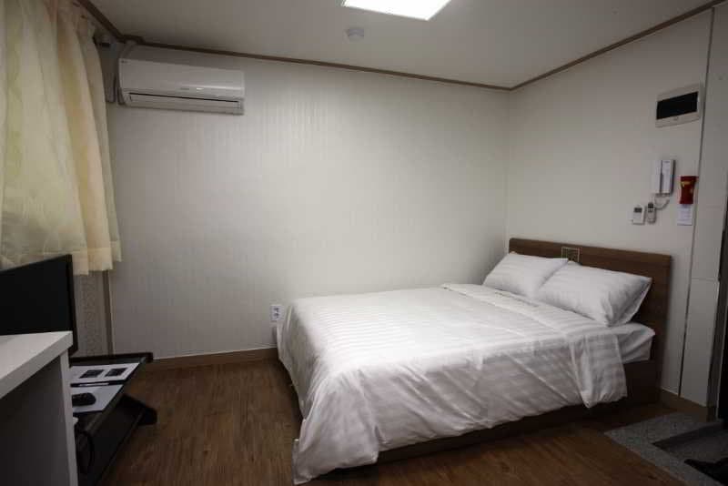E Stay Gangnam Residence main