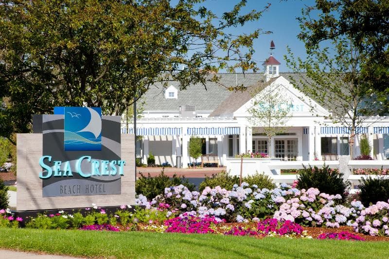 Sea Crest Beach Hotel 3