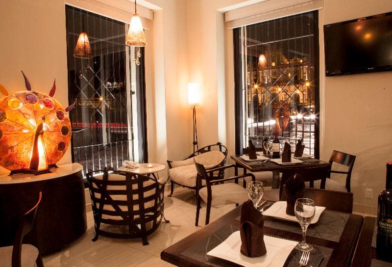 Plaza Gallery Hotel & Boutique 4