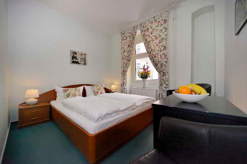 Old Town Hotel 5