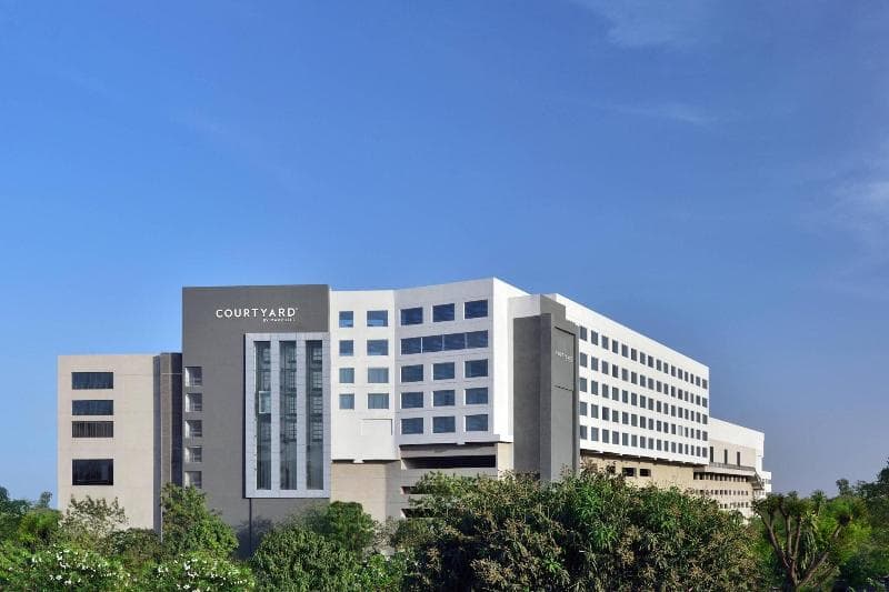 Courtyard by Marriott Bhopal 2