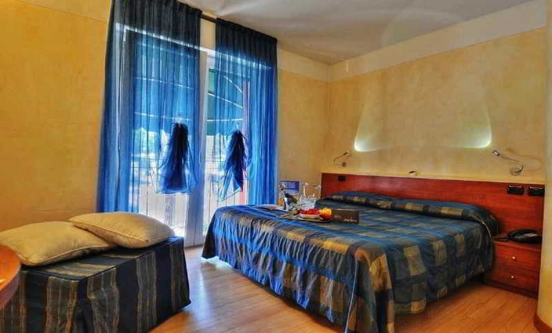 Savoia 4