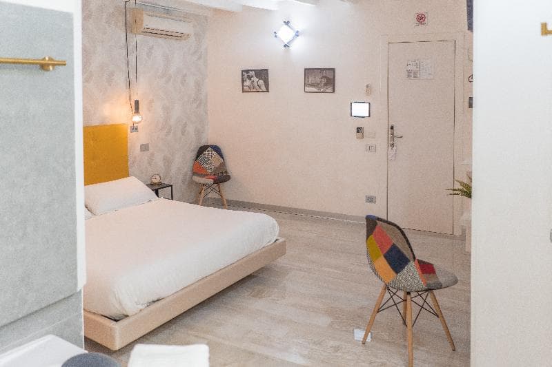 iRooms Spanish Steps 5