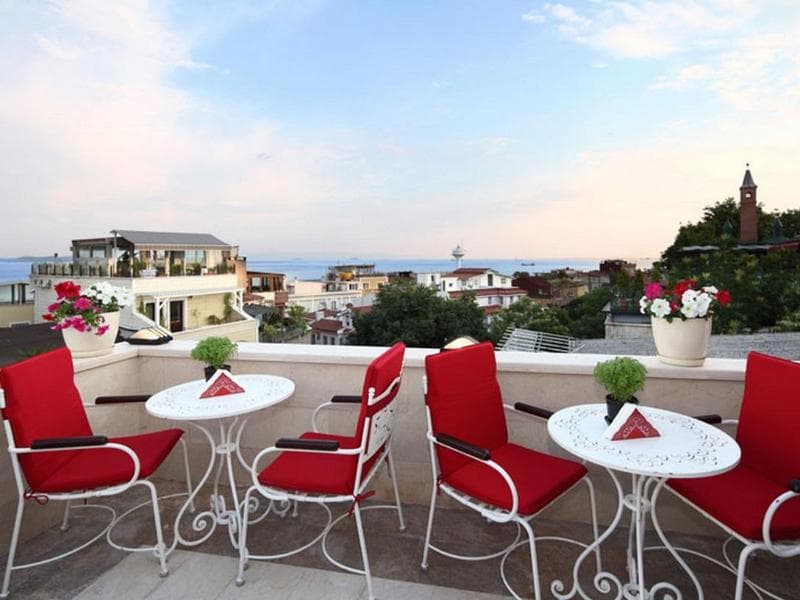 Divalis Hotel photo 1