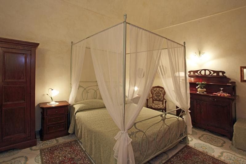 L'antico Borgo Dei Limoni B-B 2