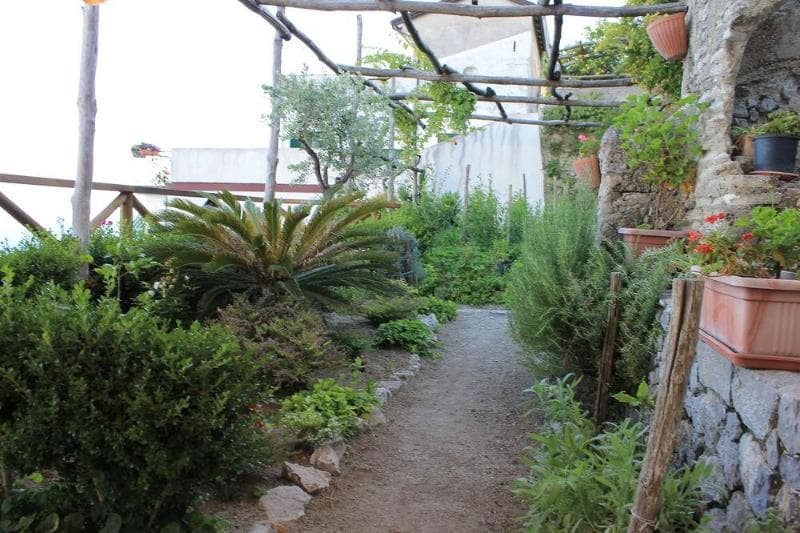 L'antico Borgo Dei Limoni B-B 5