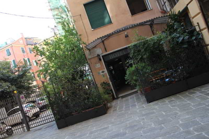 Hotel Bologna main
