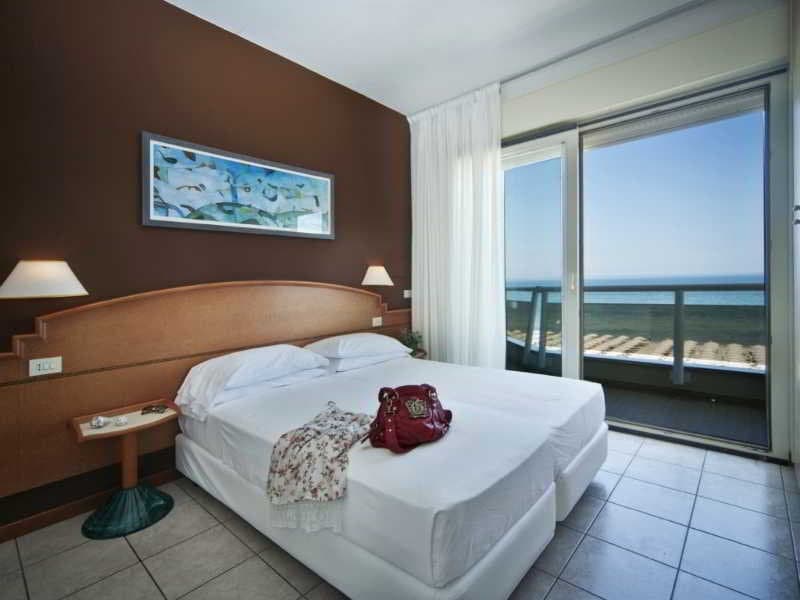 Majestic Hotel 3