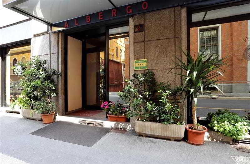 Pavone Hotel photo 1