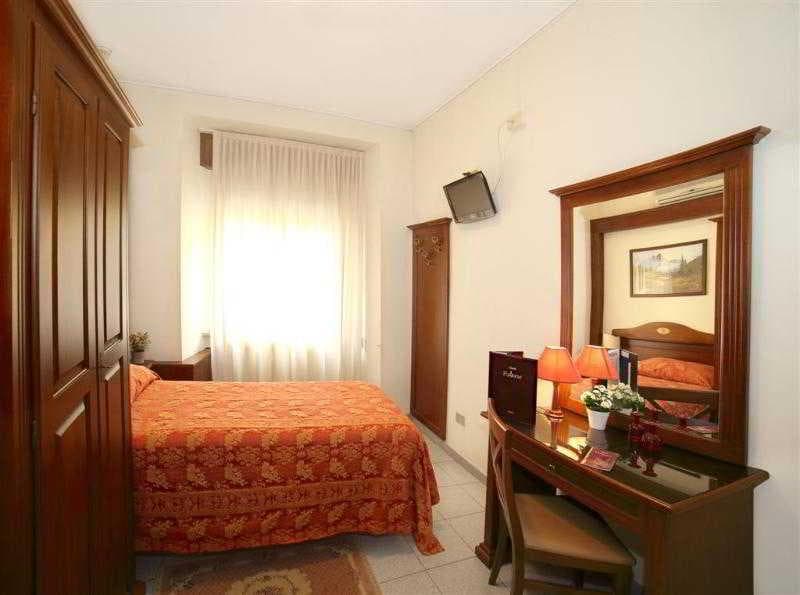 Pavone Hotel 3