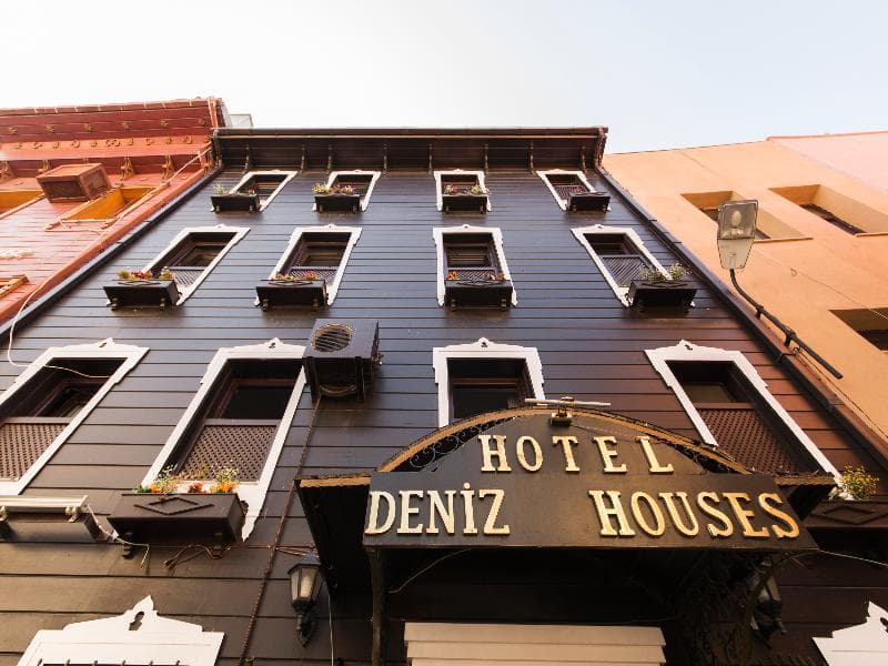 Deniz Houses 2