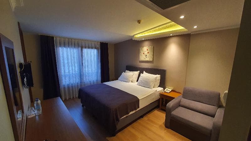 Asur Hotel 4