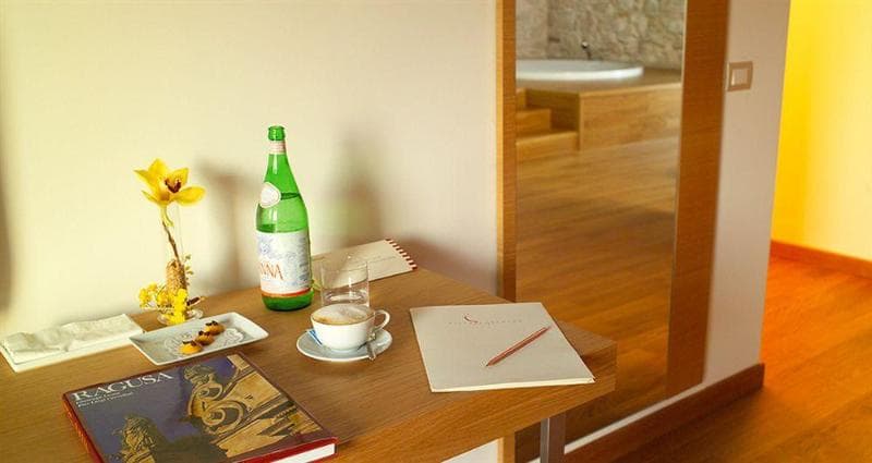 Hotel Villa Carlotta 5