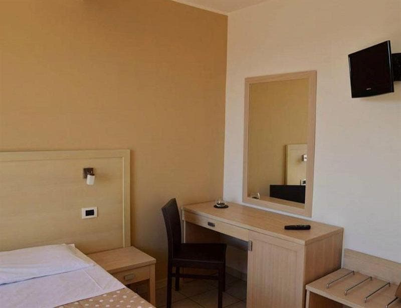Hotel Bulla Regia photo 1