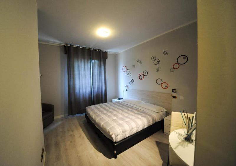 HP Fly Hotel Bologna 4