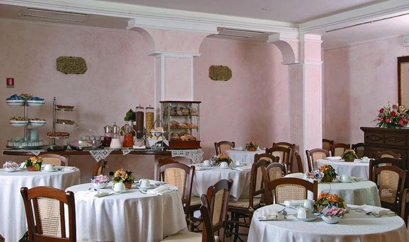 Villa Delle Meraviglie 3
