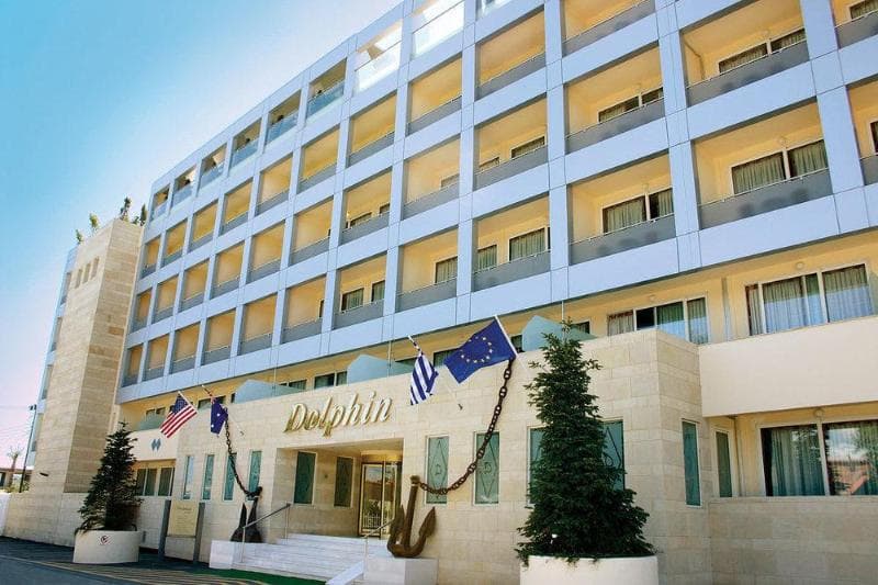 Dolphin Resort Hotel 2