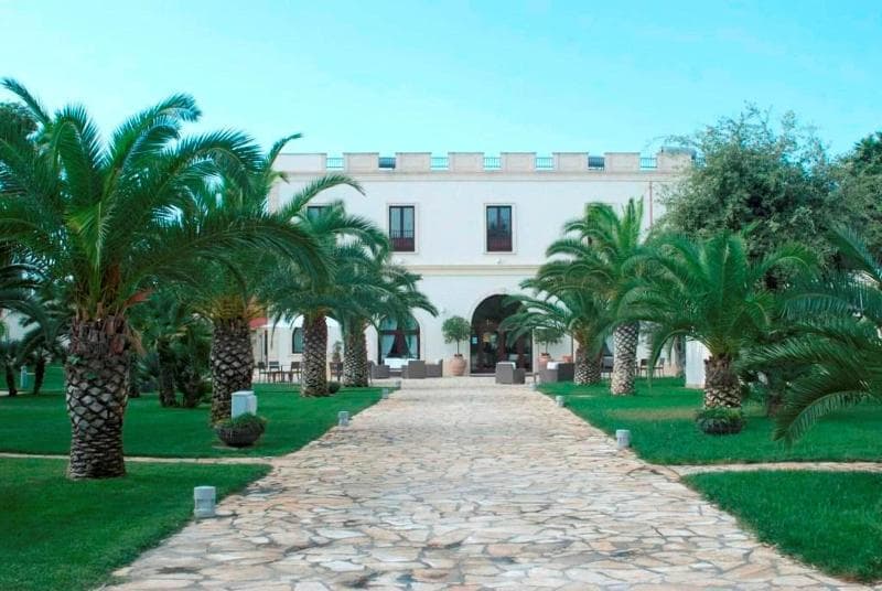 Villa Hermosa Resort 3