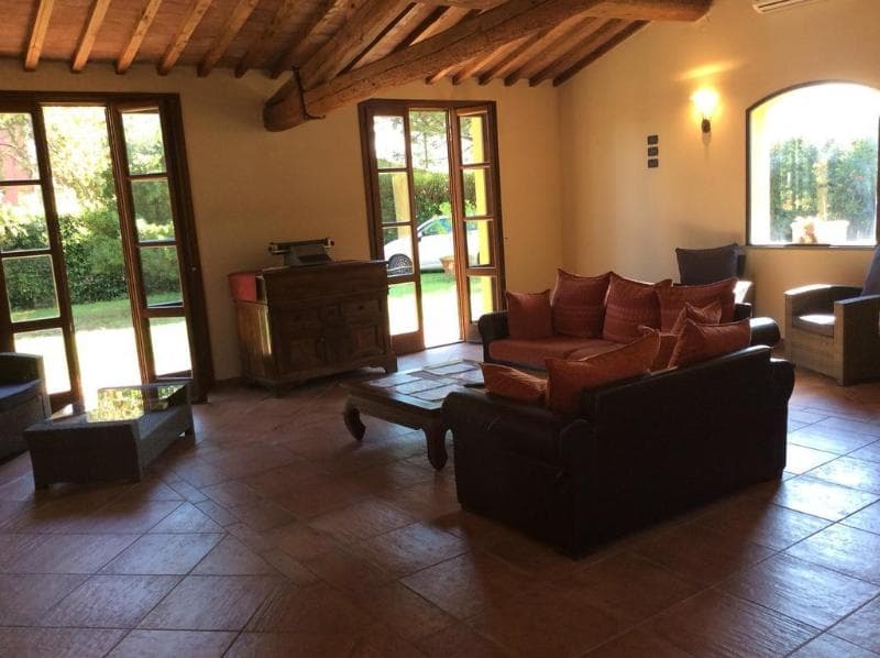 Pisa Holidays Bed & Breakfast (Adults only) 4