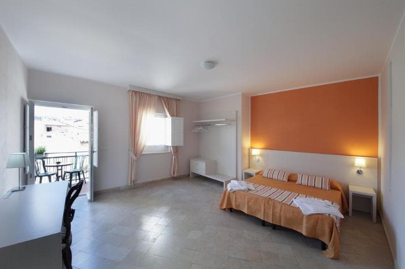 Hotel Mastrarua 5