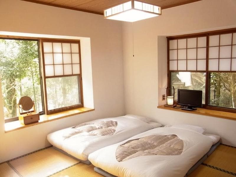 Fuji-Hakone Guest House main