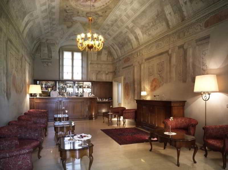 Villa Fenaroli Palace 4
