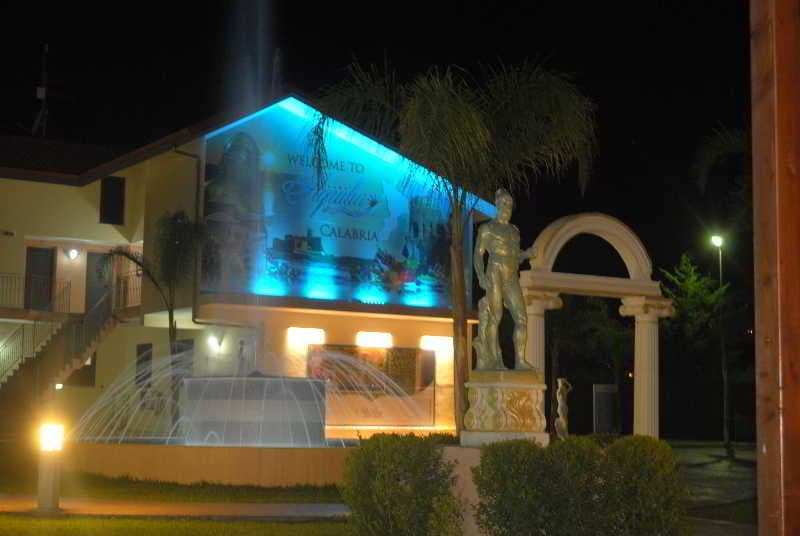 Villaggio&Residence Club Aquilia 5
