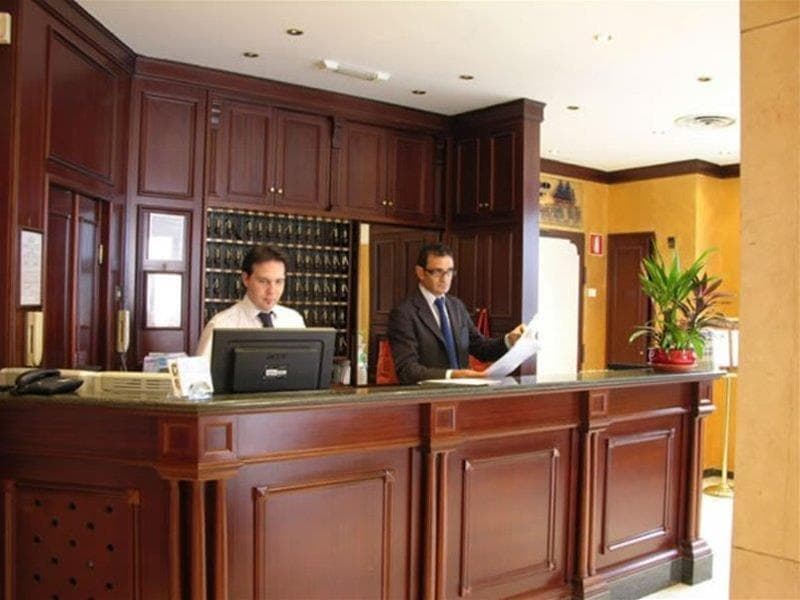 Pacific Hotel 4
