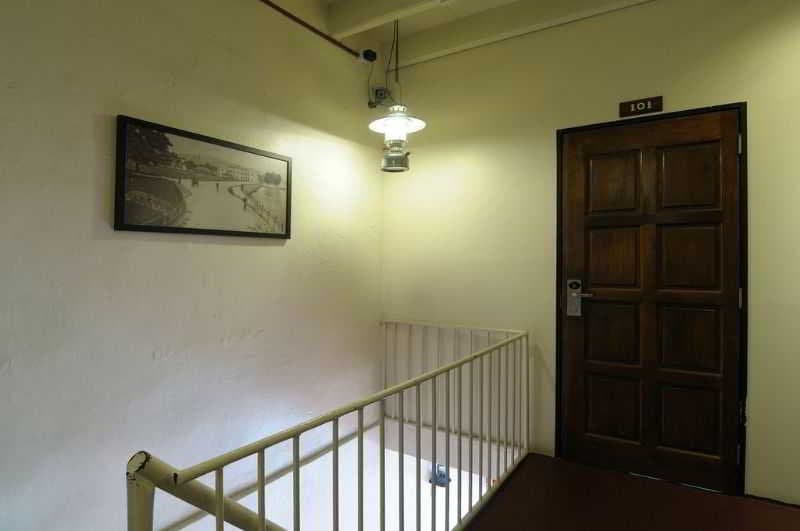 Albergue Red Inn Court photo 1