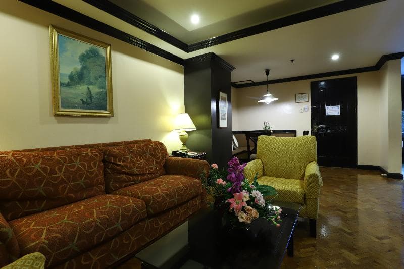 Lourdes Suites 2
