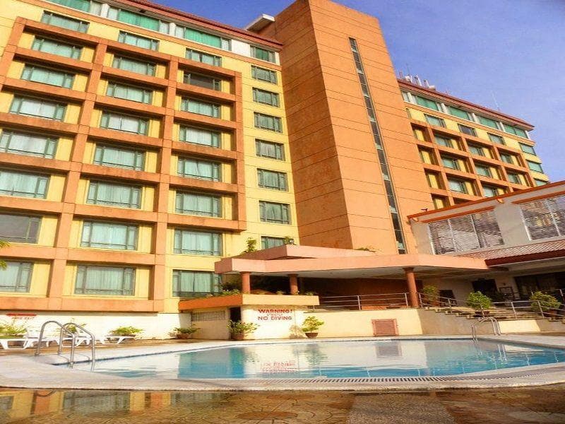 Grand Regal Hotel Davao 4