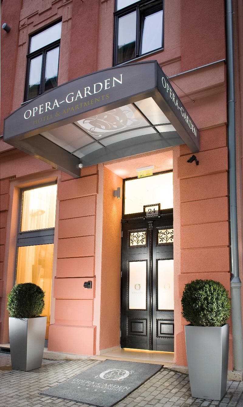 Opera Garden Hotel And Apartments 3