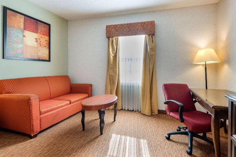 Quality Inn Sarnia 4