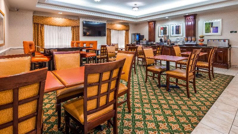 Best Western Plus Waxahachie Inn & Suites 3