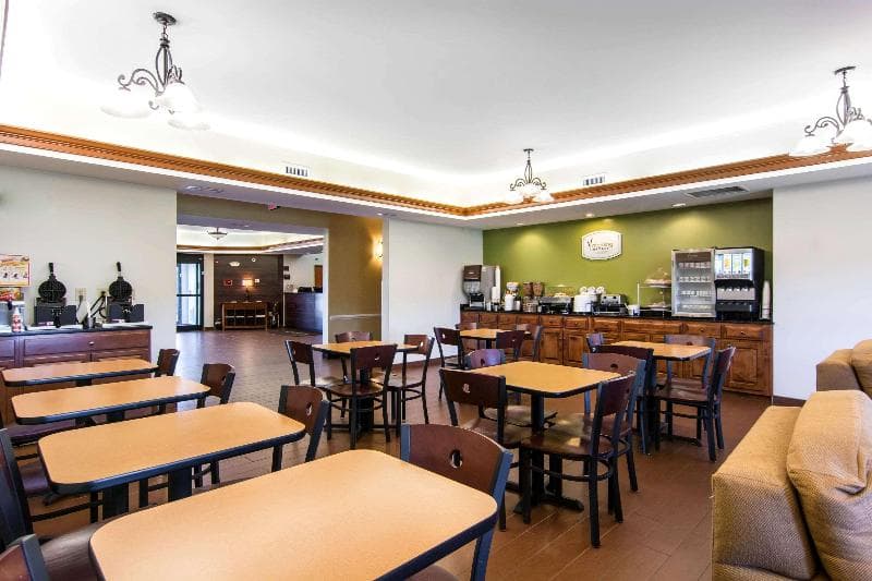 Sleep Inn & Suites At Fort Lee 3