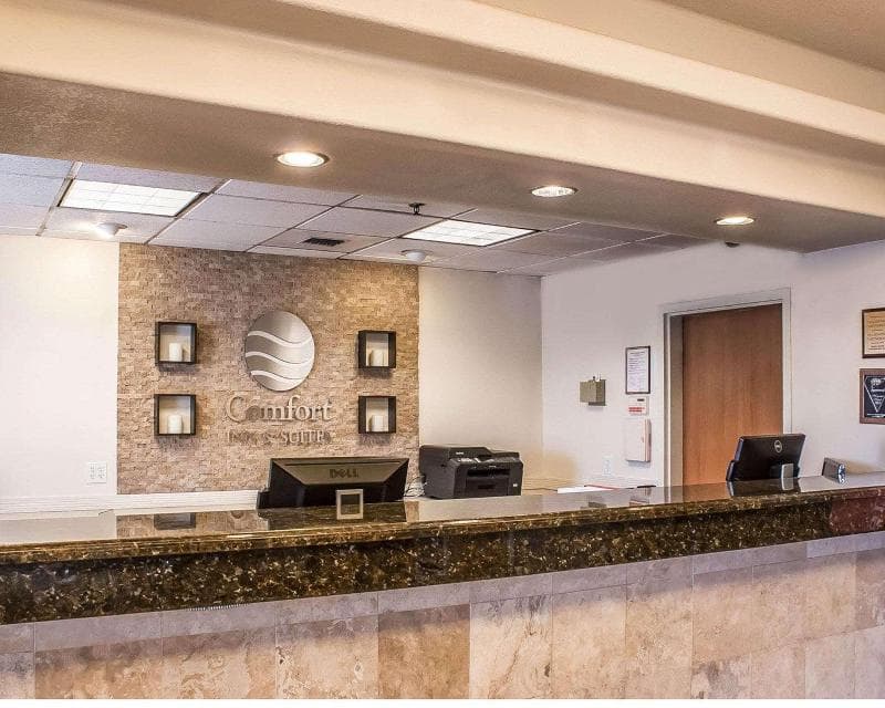 Comfort Inn & Suites Ocean Shores 5