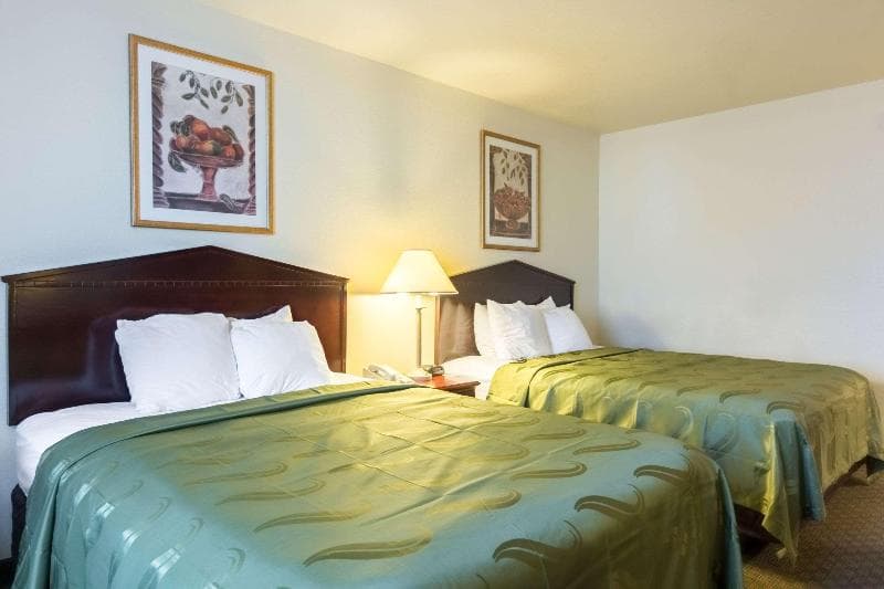 Quality Inn & Suites 5