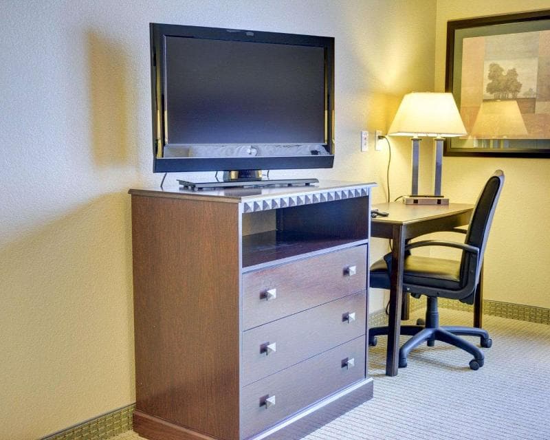 Comfort Inn And Suites Russellville I-40 5
