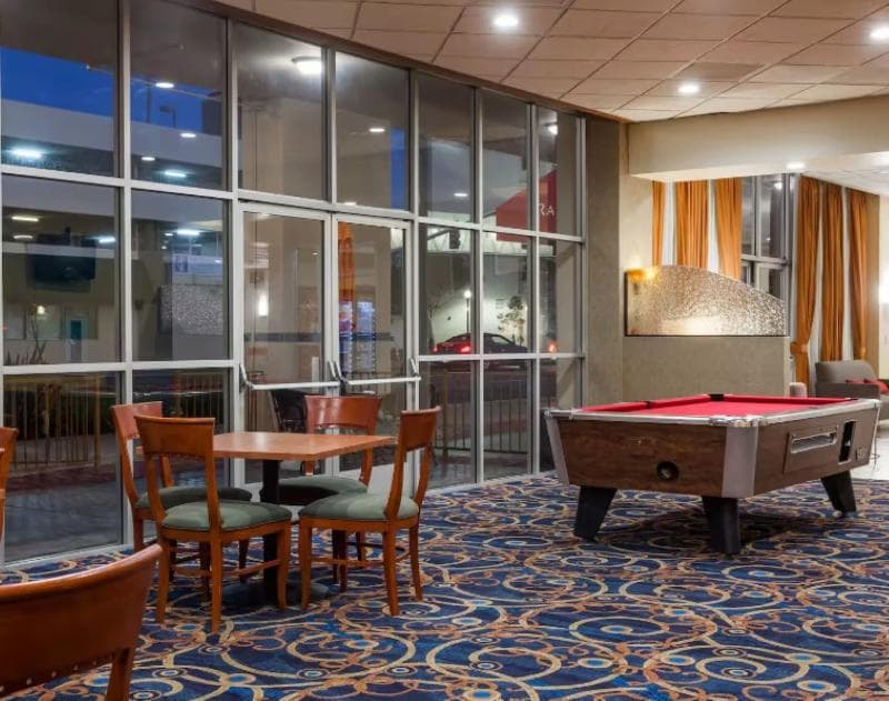 Ramada by Wyndham San Diego National City 3