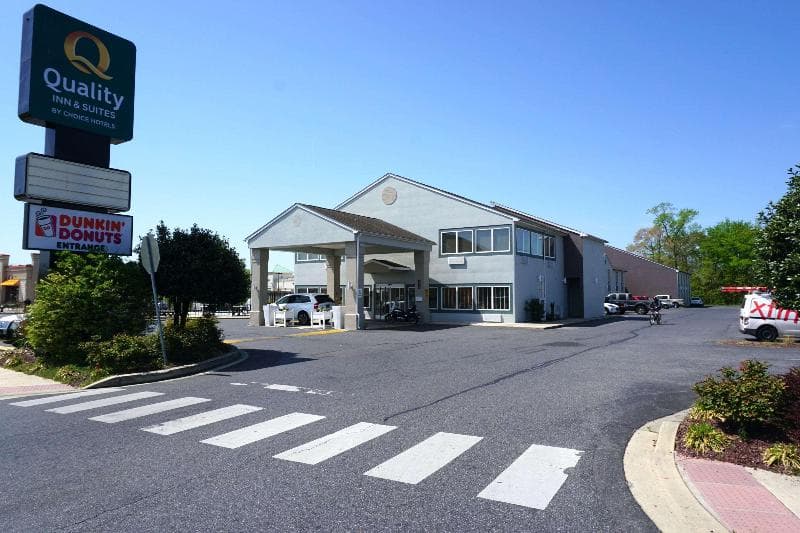 Quality Inn & Suites 5
