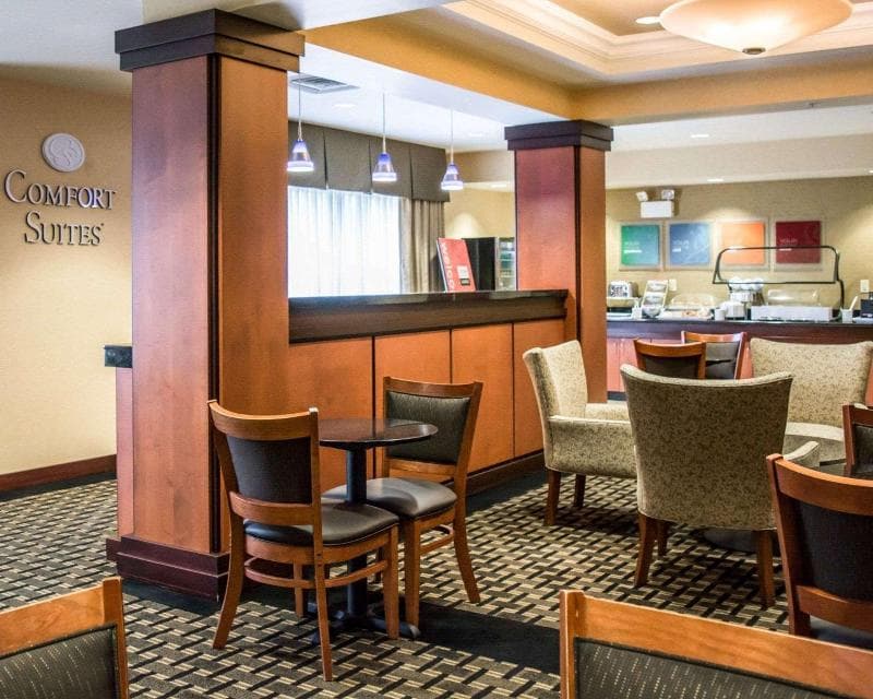 Comfort Suites Vero Beach 3