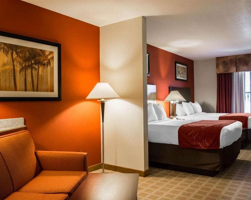 Comfort Suites Vero Beach 5