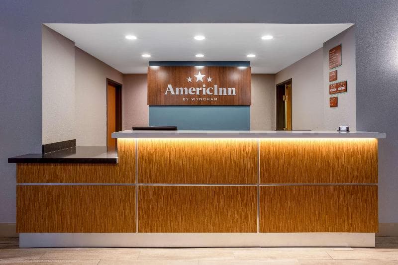 AmericInn by Wyndham Fulton Clinton 5