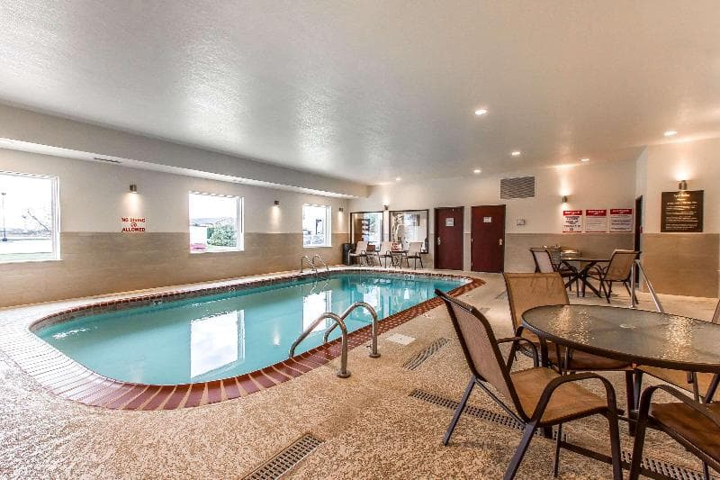 Comfort Suites 5