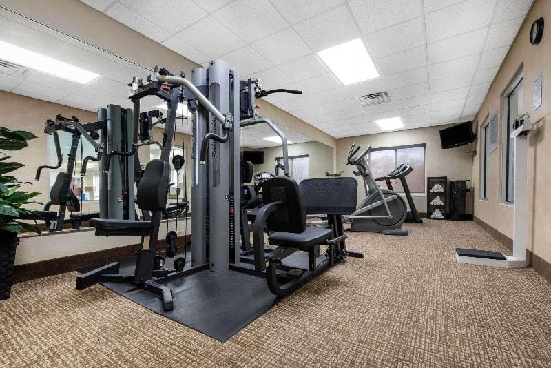 Comfort Inn & Suites photo 1