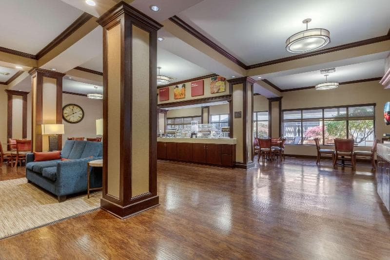Comfort Suites Rolla 3