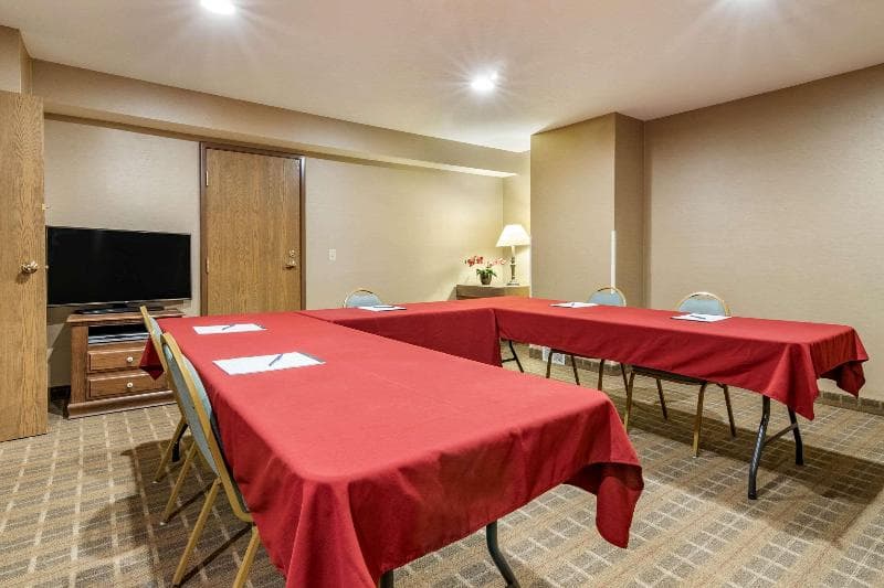 Comfort Inn Sedalia Station photo 1