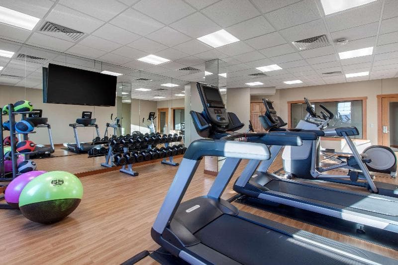 Norfolk Lodge & Suites, An Ascend Collection Hotel 2