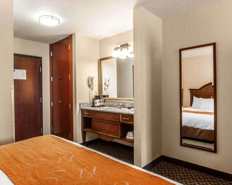 Comfort Suites Corvallis 5