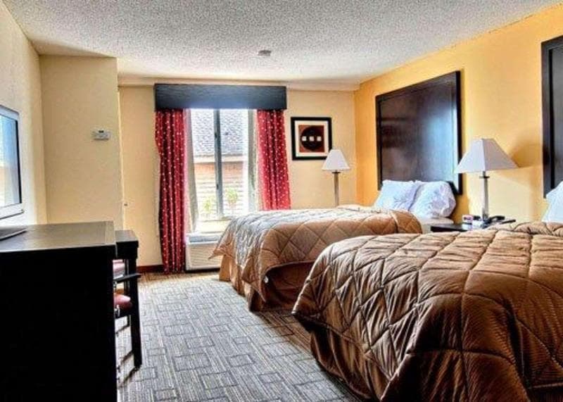 Quality Inn & Suites 3